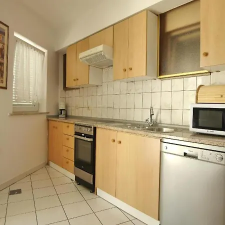 Guest house Babaja 3*