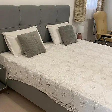 Πανσιόν Babaja Omiš