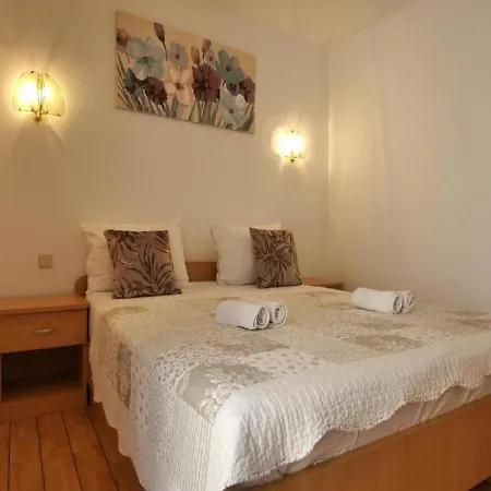 Babaja 3* Omiš